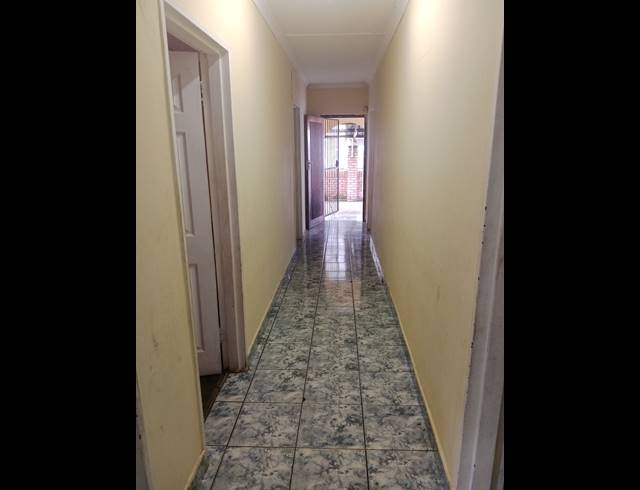 4 BEDROOM HOUSE FOR SALE IN RAISETHORPE